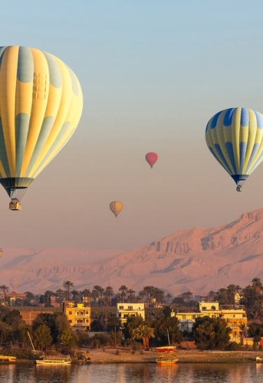 Hot,Air,Balloons,Over,Nile,River,And,Valley,Of,Kings